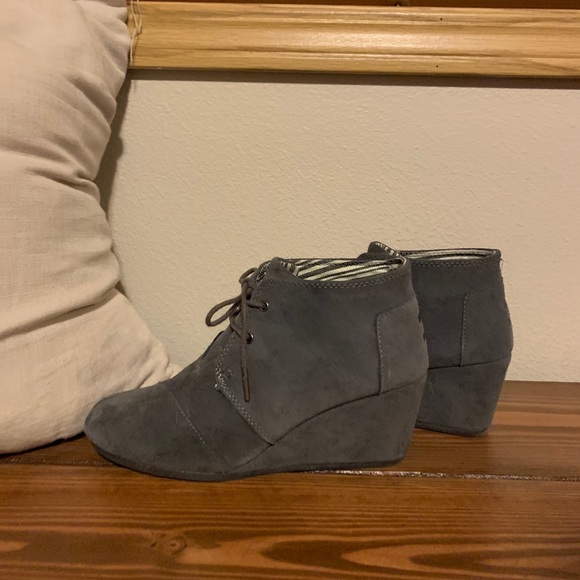 Toms wedges sz 9 - Picture 3 of 3